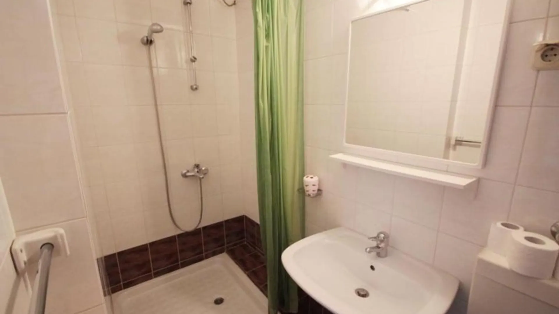Studio Fuer 2 Personen Ca 30 M In Novigrad, Adriakueste Kroatien Westkueste Von Istrien Karpinjan 0*,